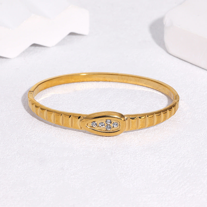 Minimalist Gold Plated Oval Geometric Titanium Steel Bracelet for Women