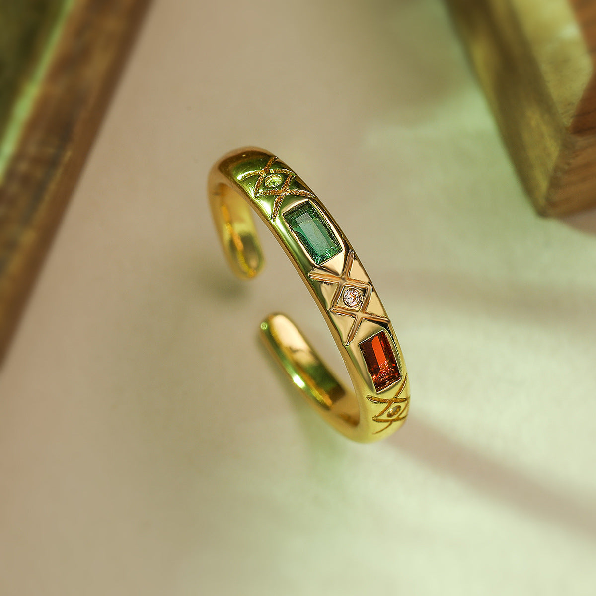 Minimalist Geometric Copper Ring with 18K Gold Plating and Zircon Inlay for Women
