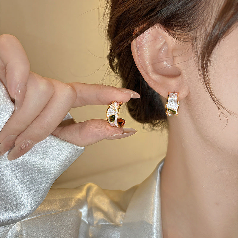 Orecchini a perno da donna geometrici minimalisti alla moda con perle e finitura smaltata