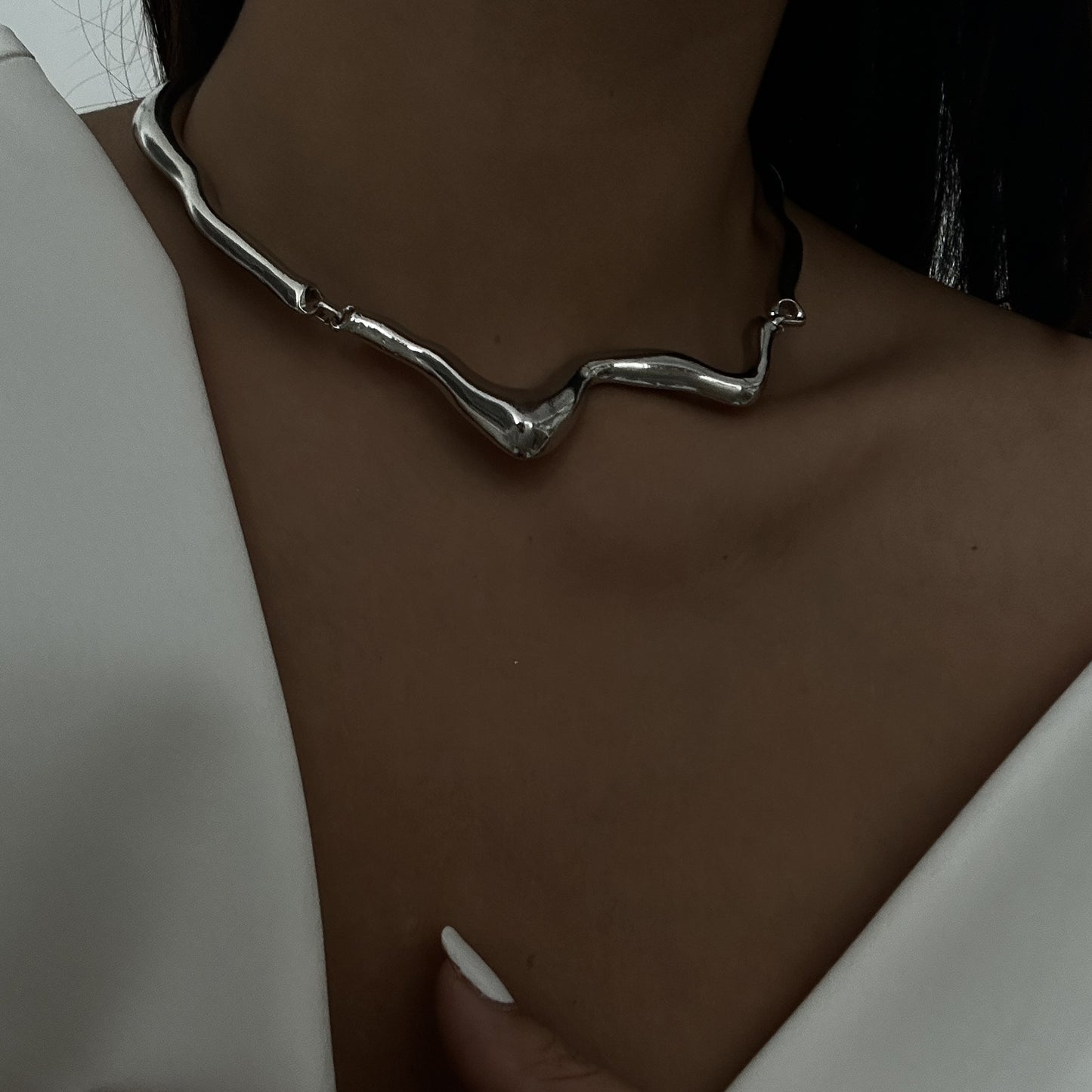Minimalist Geometric Liquid Lava Metal Texture Alloy Choker Necklace for Women