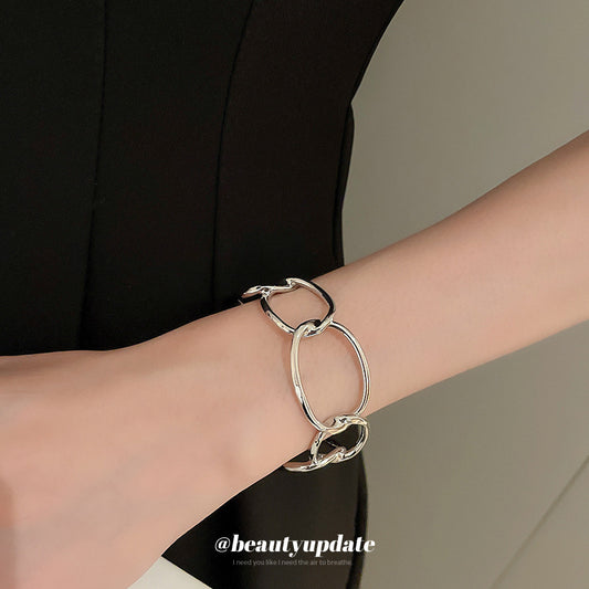Pulsera Minimalista Geométrica de Metal con Cadena Gruesa de Eslabones Abiertos para Mujer