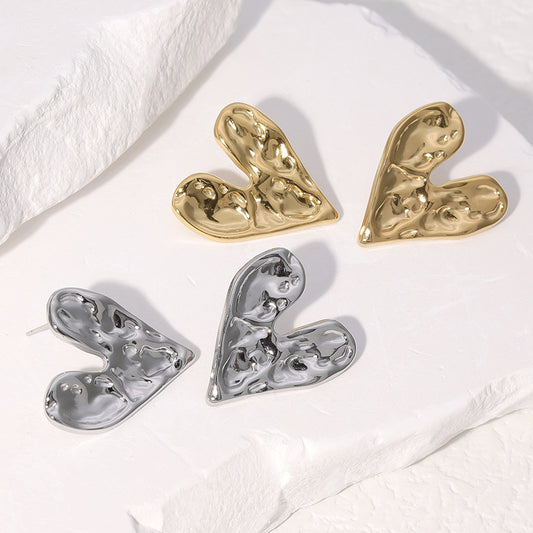 Minimalist Heart-Shaped Stainless Steel Stud Earrings with Plated Finish for Women