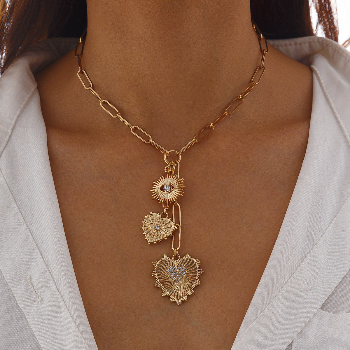 Minimalist Heart-Shaped Tassel Pendant Necklace with Rhinestone Inlay on Cross Chain for Women