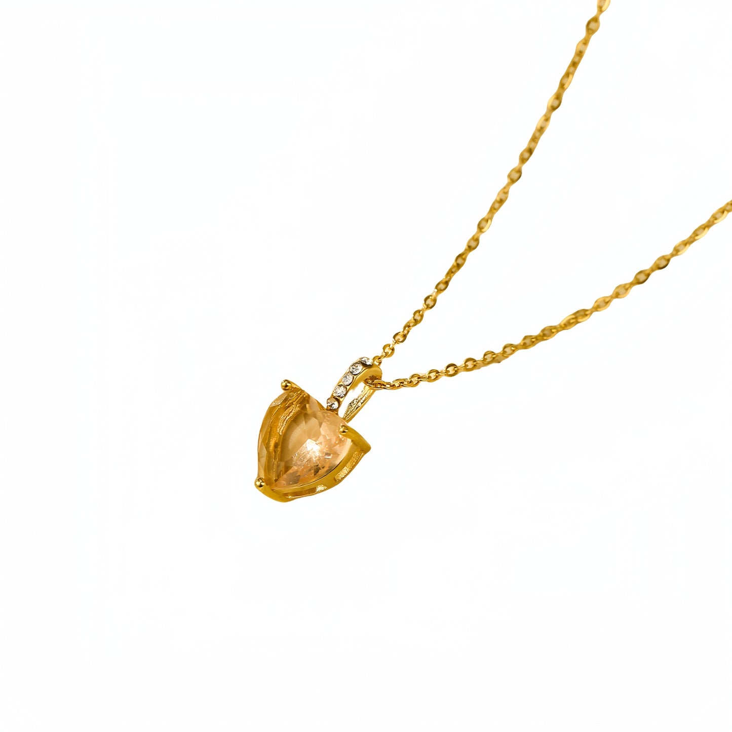 Fashionable Heart-Shaped Titanium Steel Necklace with Rhinestone Inlay for Women, Electroplated Stainless Steel Pendant on Classic Chain