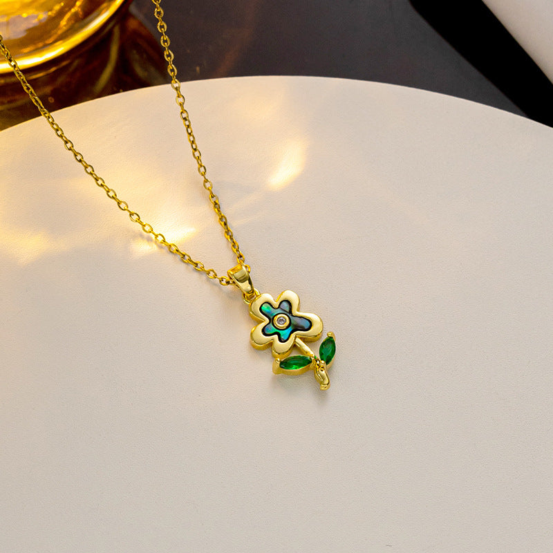 Collana Minimalista con Ciondolo a Cuore, Fiocchi e Strass in Acciaio al Titanio Placcato su Catena a O