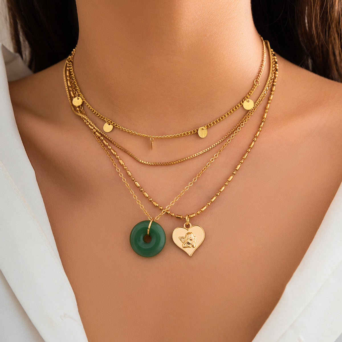 Collar con colgante geométrico minimalista de aleación para mujer con acabado chapado, cierre de cordón ajustable y dije de árbol