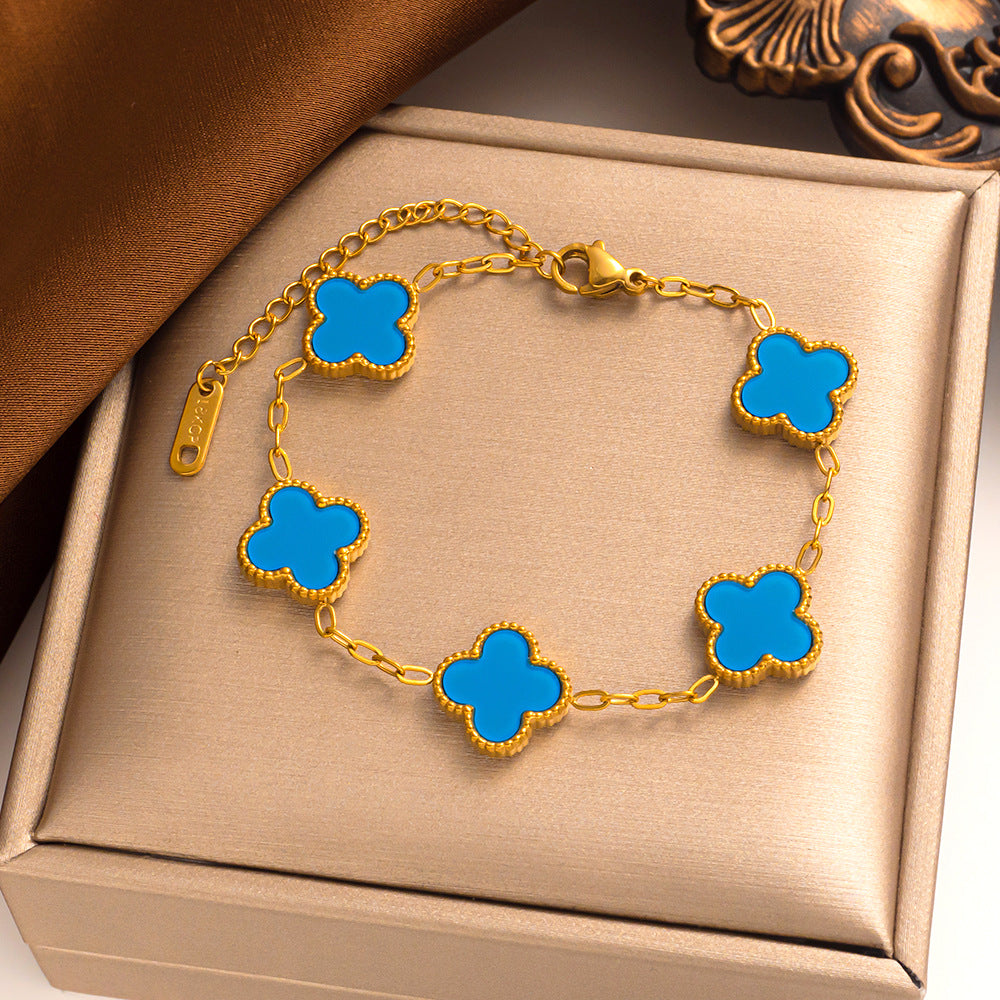 Set di collana, bracciale e orecchini a lobo da donna in acciaio al titanio minimalista con quadrifoglio fortunato