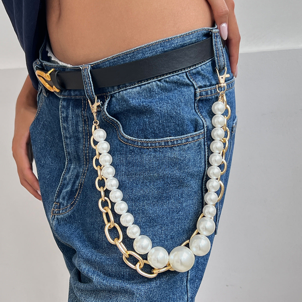 Minimalist Fashion-Forward Tassel Waist Chain for Women with Metal Multi-Layer Design and Lobster Clasp