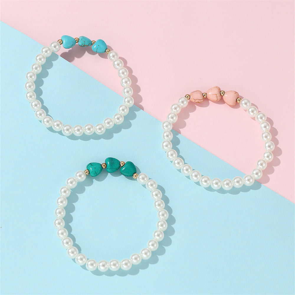 Cute Heart-Shaped Imitation Pearl Bracelet for Kids with Handmade Craftsmanship and Fresh Sweet Style