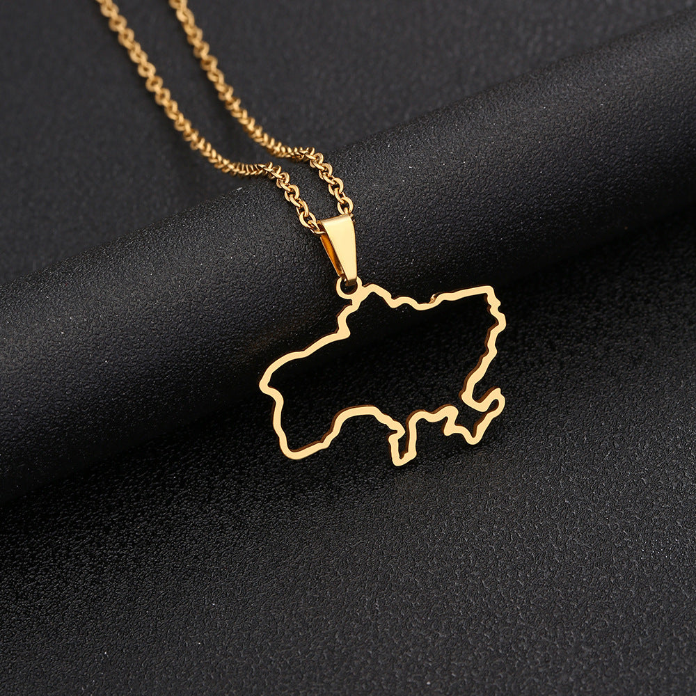 Collana con ciondolo geometrico etnico vintage da donna in acciaio inossidabile e titanio con finitura placcata, catena a O