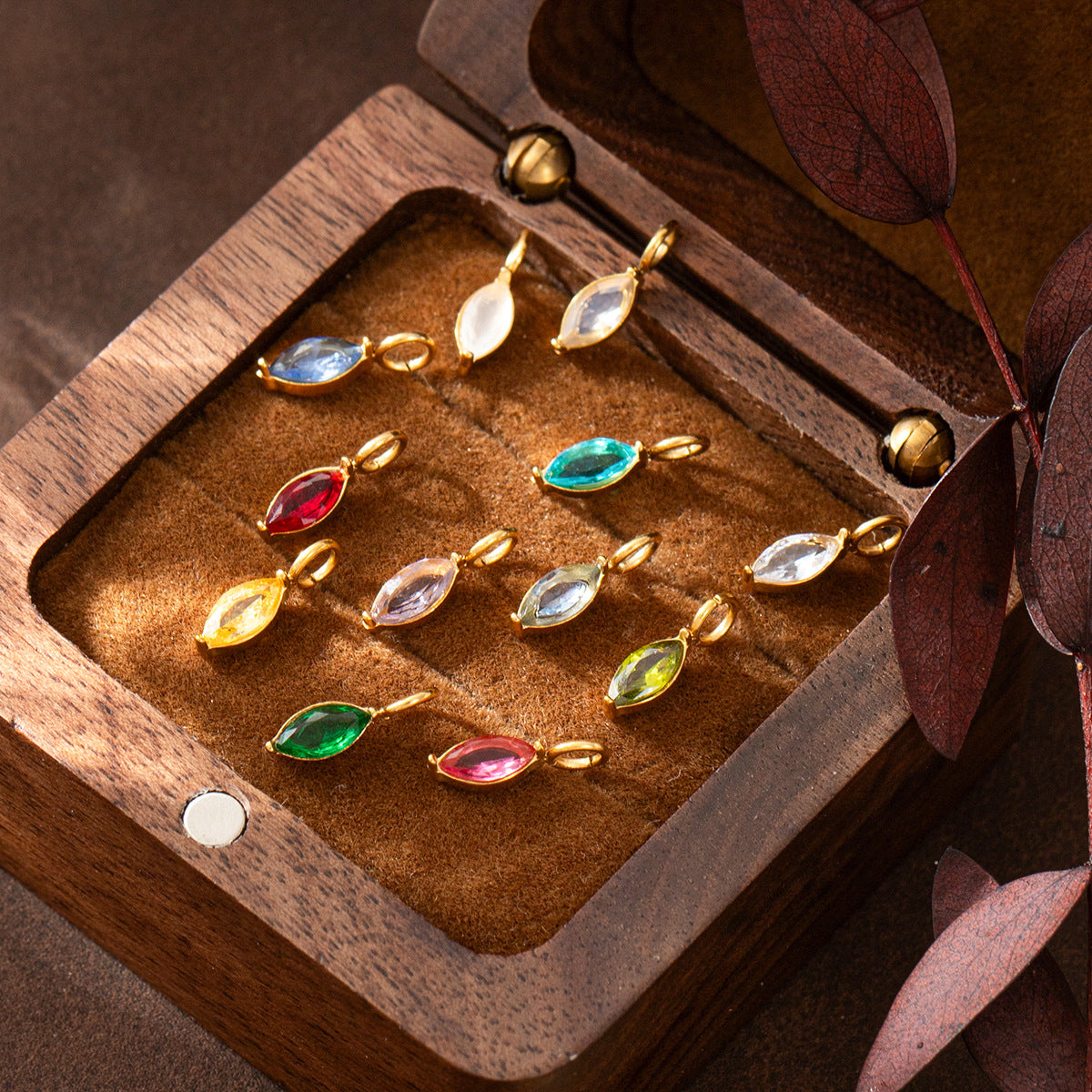 Elegant Teardrop Geometric Titanium Steel Cubic Zirconia Inlay Pendant Charm Bar Plated