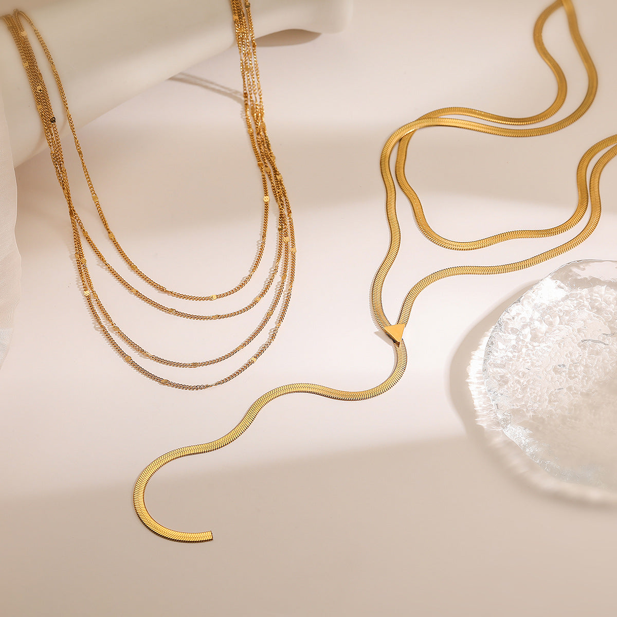 Collana Geometrica Minimalista da Donna in Acciaio Inossidabile con Placcatura in Oro 18K, Catenina per Clavicola dalla Forma Irregolare