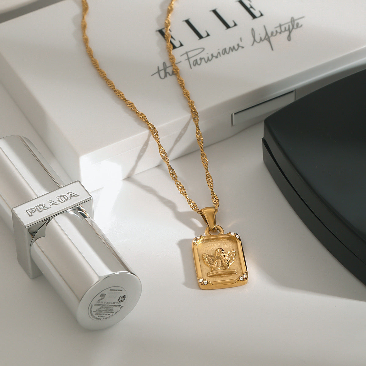Minimalist Elegant Geometric Titanium Steel Pendant Plated Stainless Steel Necklace for Women