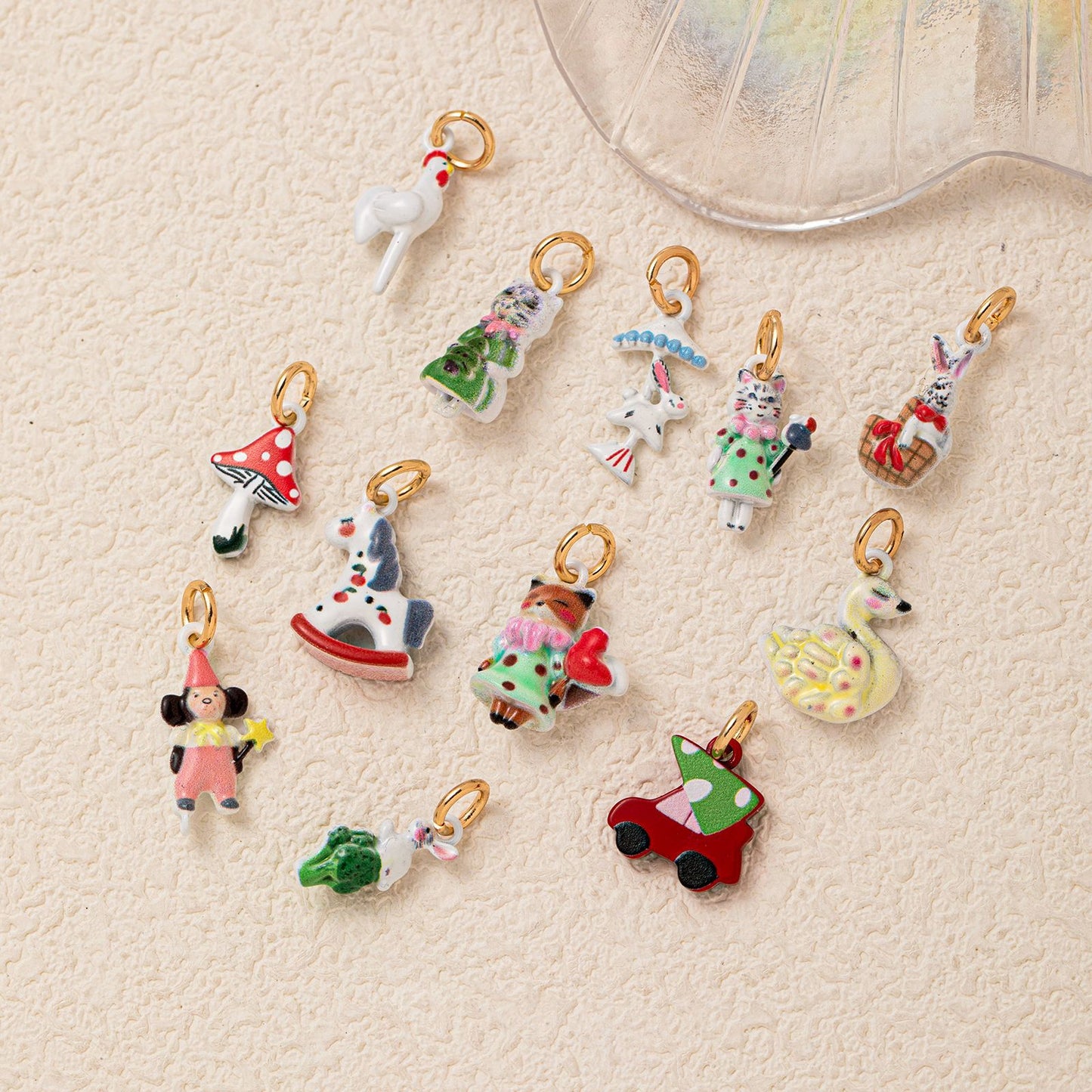 Luxury Plated Brass Animal Charm Bar Necklace