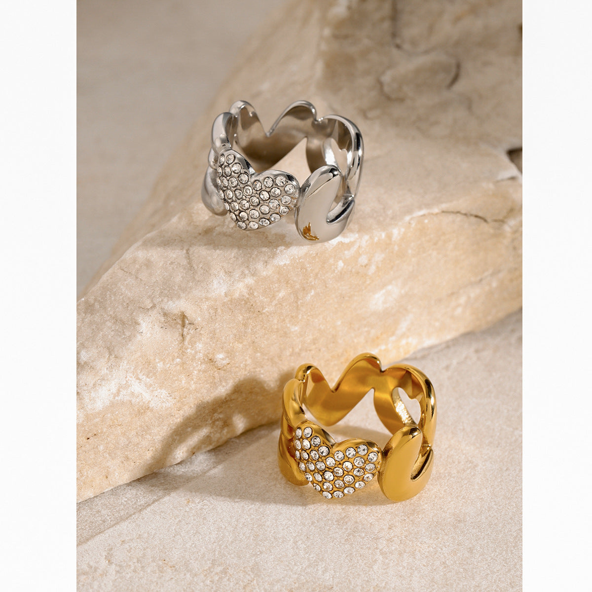 Minimalist 18K Gold Plated Stainless Steel Love Letter Heart Ring with Rhinestone Inlay Unisex