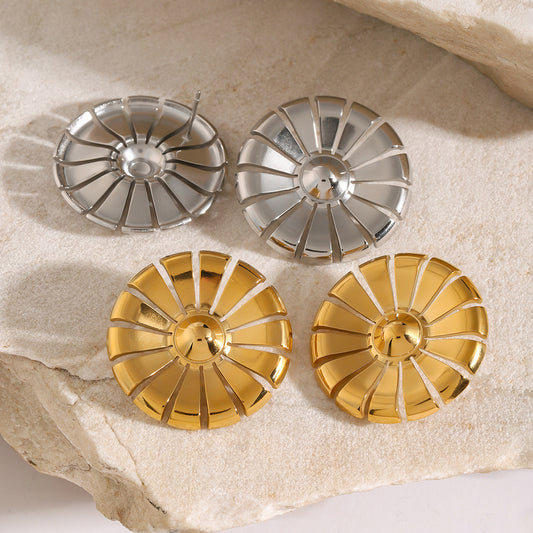 Minimalist Geometric Daisy Round 18K Gold Plated Stainless Steel Earrings for Women
