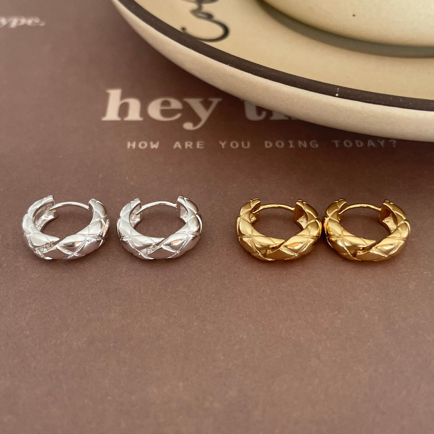 Minimalist Geometric Line Pattern 925 Sterling Silver Letter-Style Stud Earrings for Women