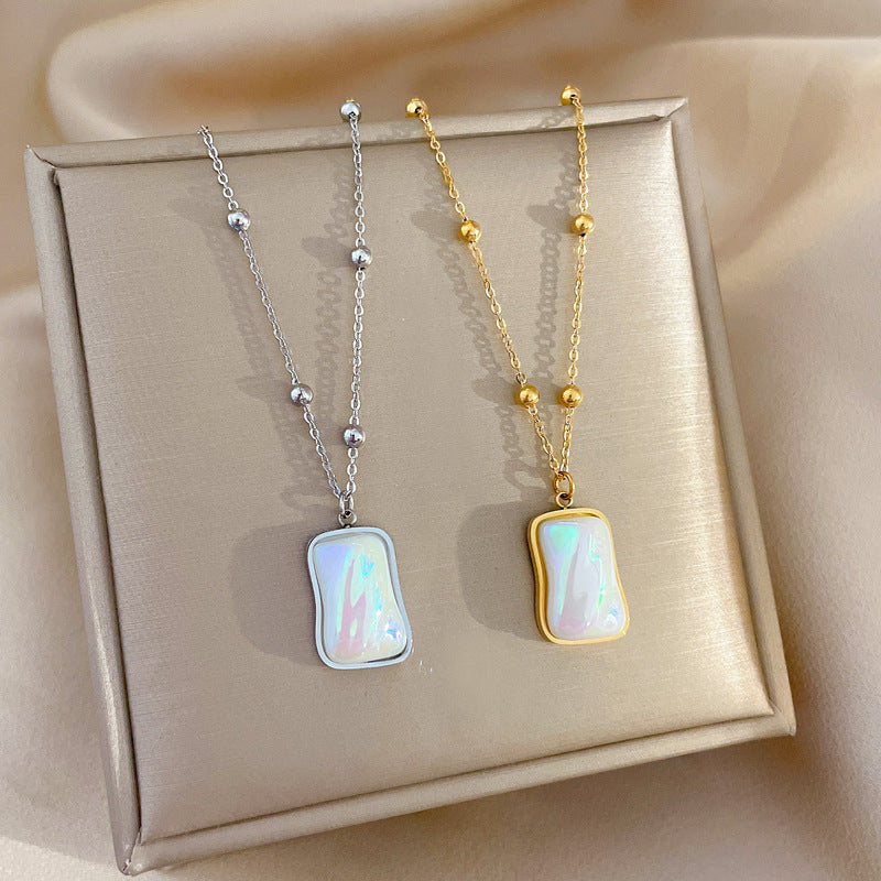 Collana Minimalista in Acciaio al Titanio Geometrico Ispirata alla Sirena con Placcatura in Oro per Donne e Uomini