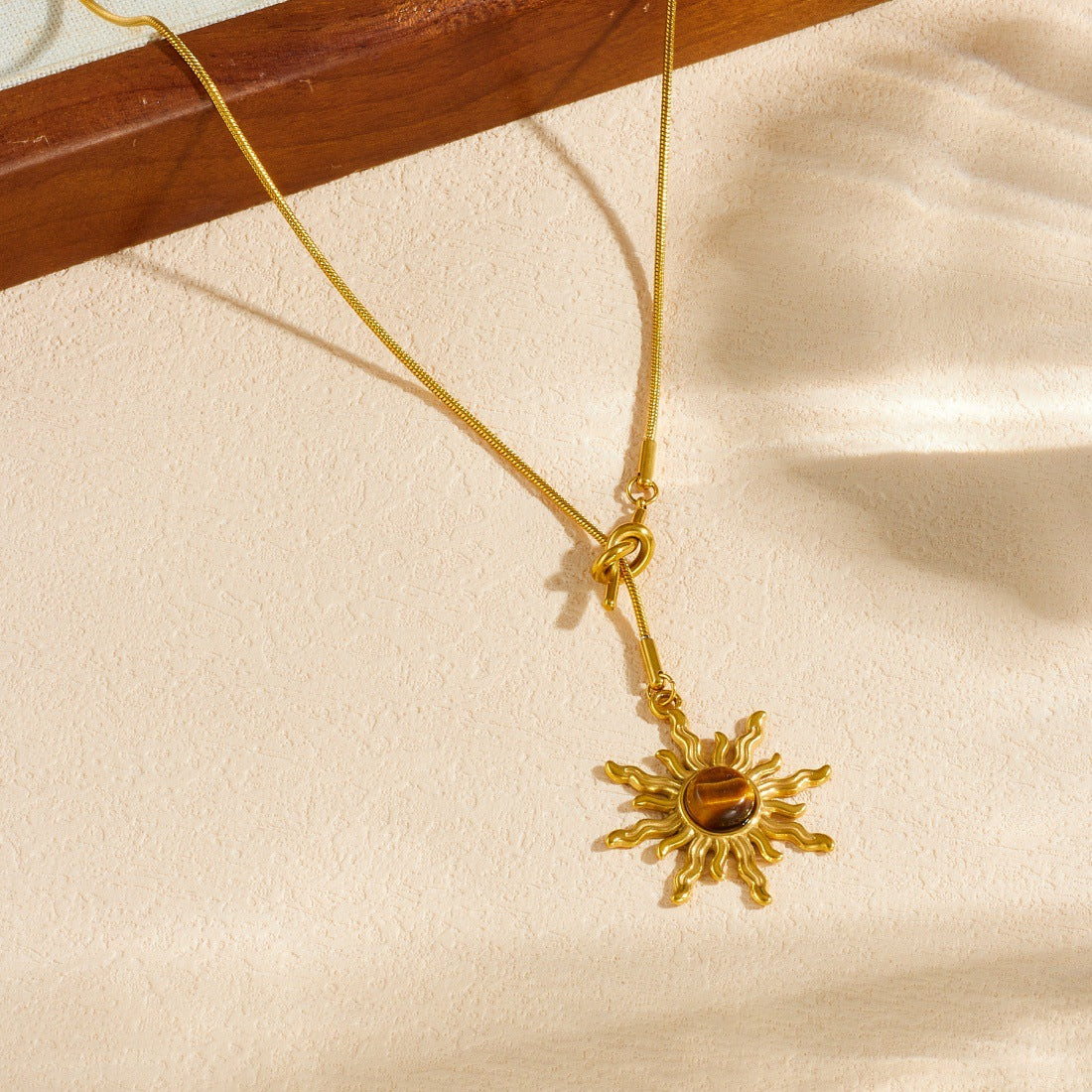 Vintage Gold Plated Sun Stainless Steel Pendant Snake Chain Necklace for Women
