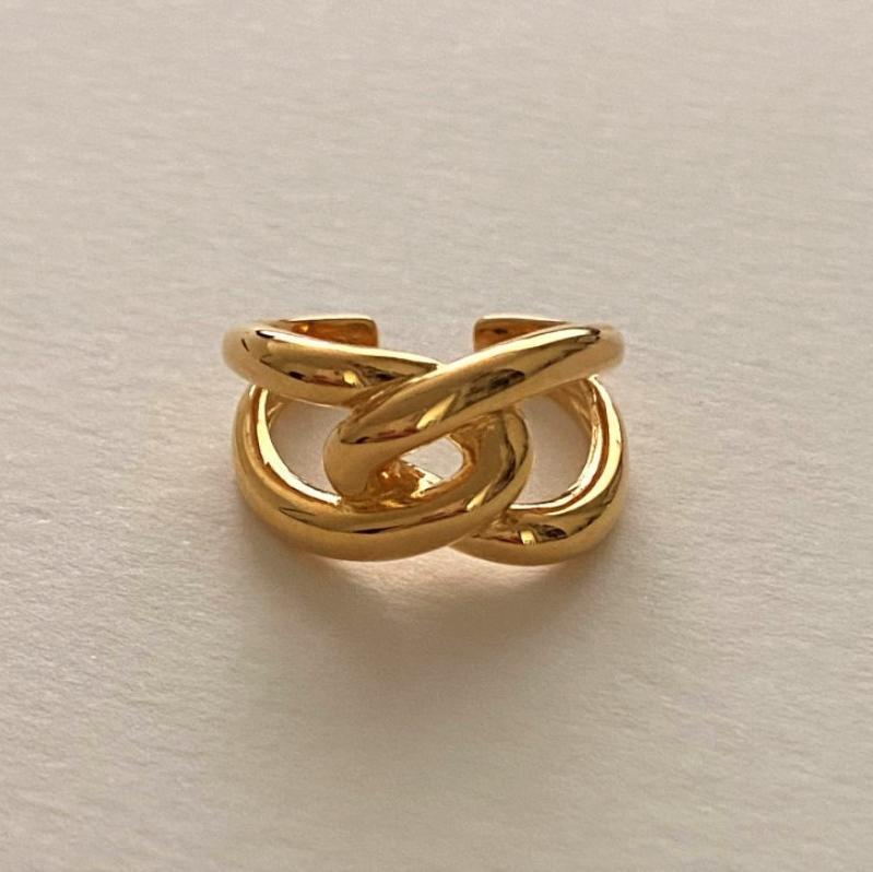 Anello Minimalista con Cuore Scavato a Croce in Argento Sterling 925 da Donna