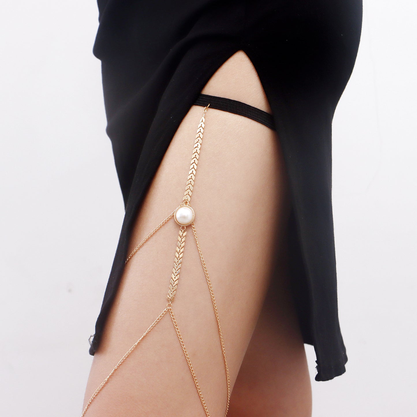 Minimalist Geometric Alloy Anklet with Elastic Band and Airplane Chain Design for Women