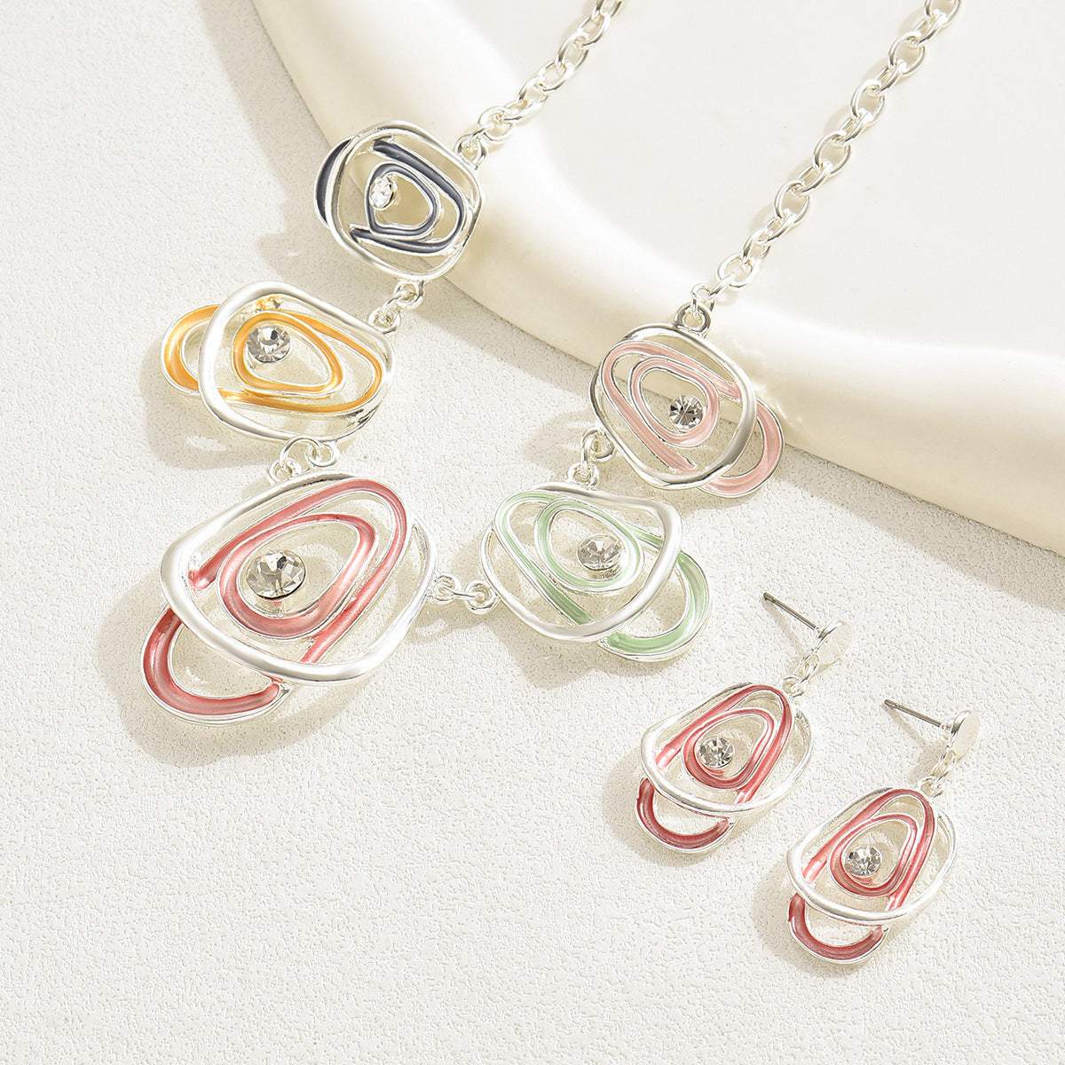 Vintage Style Irregular Rhinestone-Embellished Long Necklace and Earrings Set for Women with Geometric and Circular Design