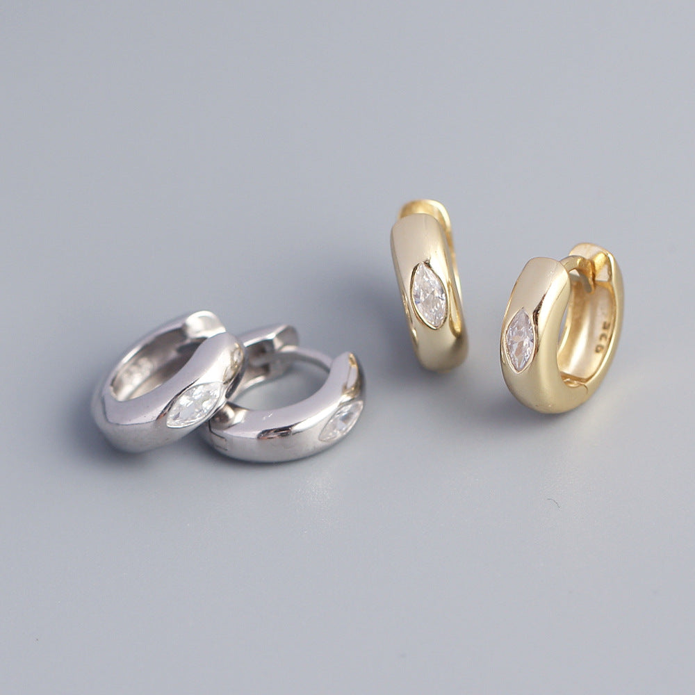 Pendientes de aro geométricos minimalistas de plata de ley S925 con incrustaciones de circonita baguette