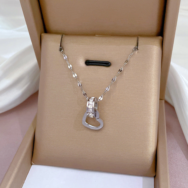 Collana con pendente geometrico minimalista in acciaio al titanio placcato per donna