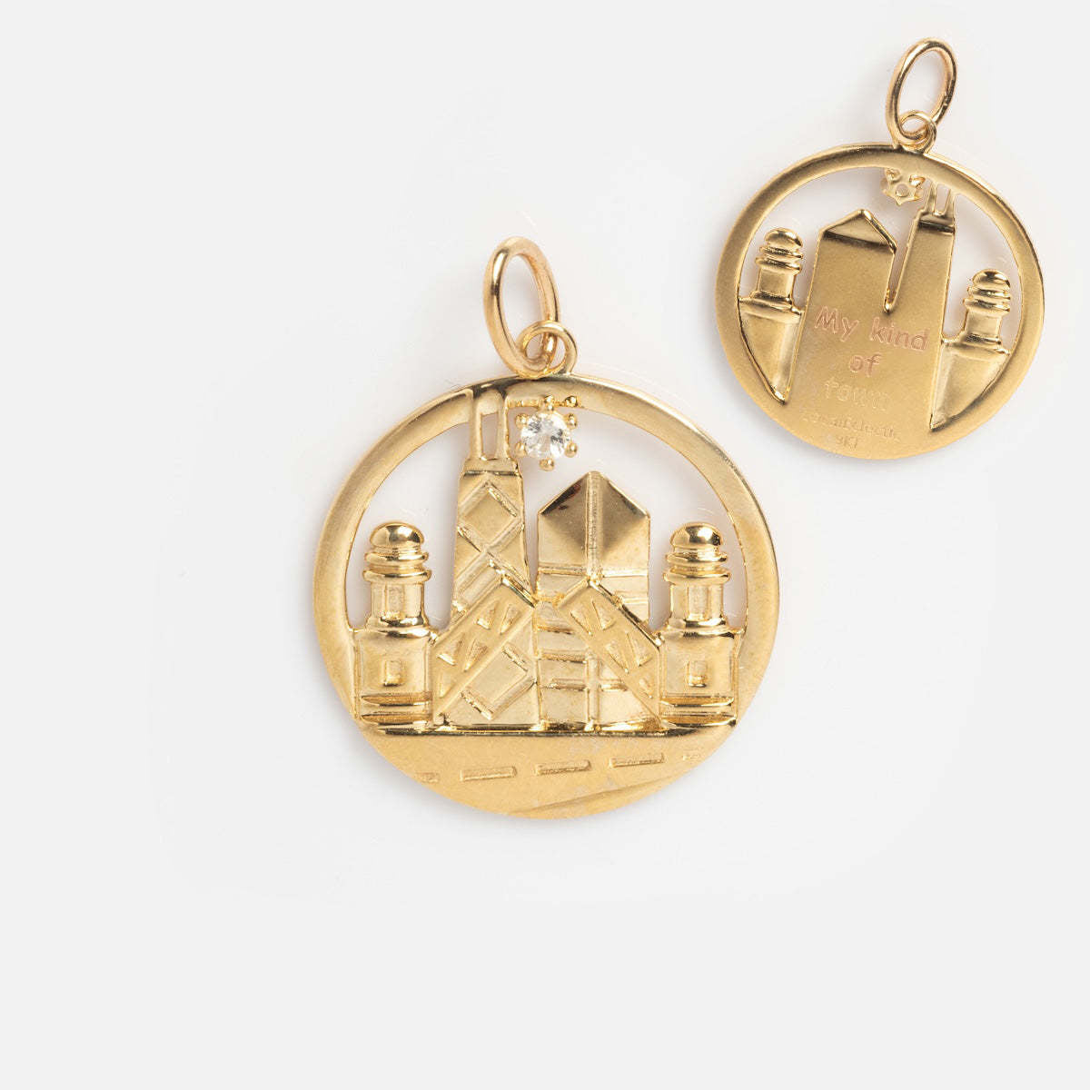 Vintage Stainless Steel Flag Pendant Charm Bar with PVD 18K Gold Plating