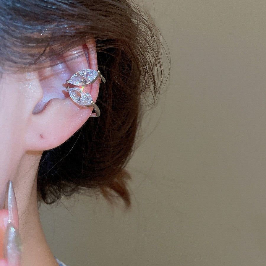 Orecchini da donna in rame con zirconi, dal design geometrico minimalista di lusso a ferro di cavallo