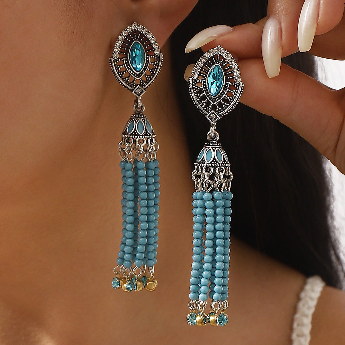 Pendientes de borlas geométricos bohemios con diamantes de imitación y base de aleación chapada para mujer