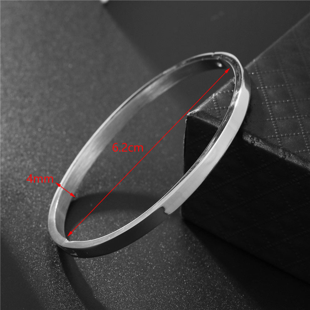 Minimalist 18K Gold Plated Geometric Round Titanium Steel Bracelet for Unisex
