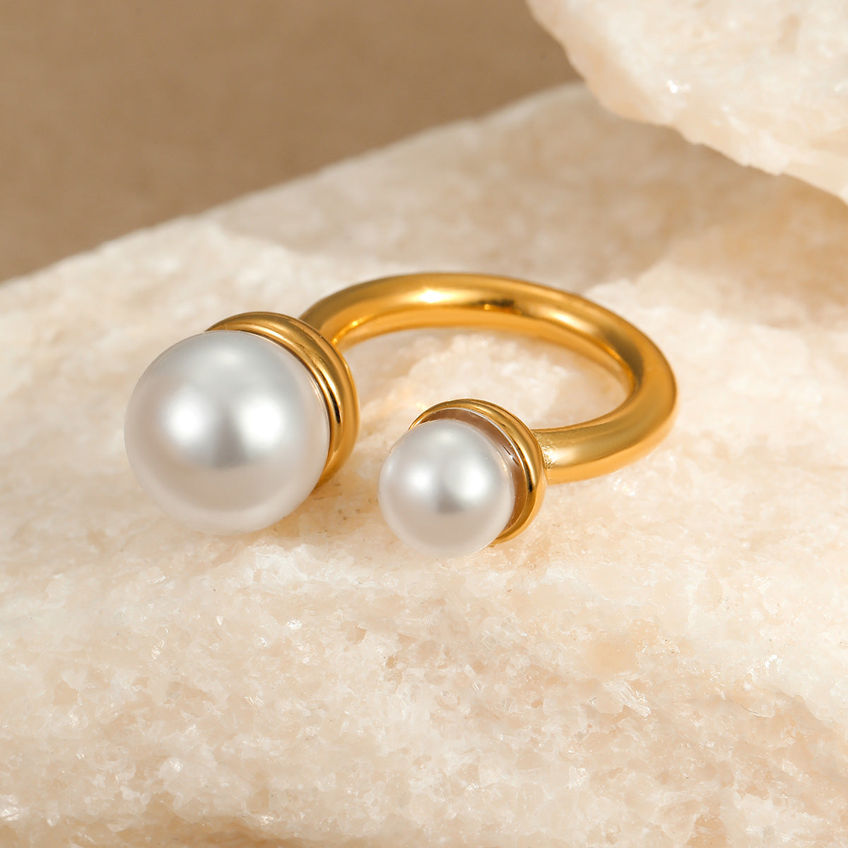 Anillo de acero inoxidable geométrico irregular minimalista con acabado chapado para joyería de moda femenina