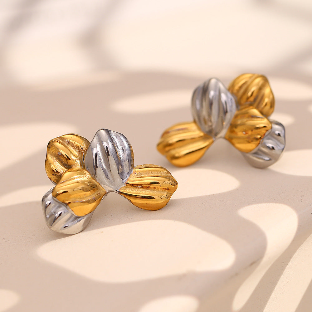 Orecchini da donna in acciaio inossidabile placcati oro 18 carati a forma di foglia, alla moda e minimalisti