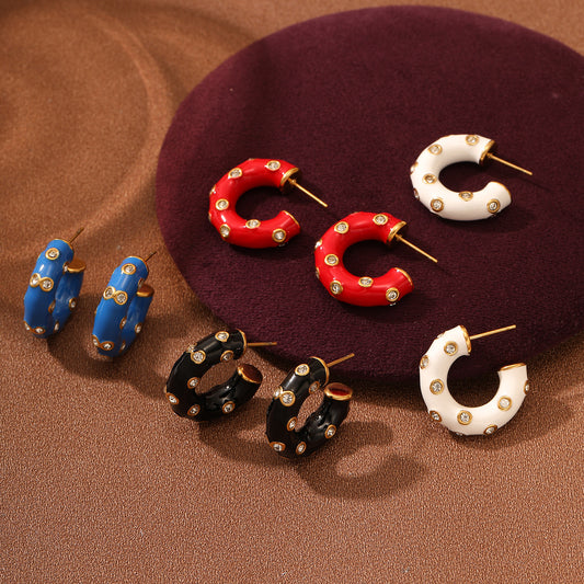 Fashionable Minimalist C-Shaped Titanium Steel Earrings for Women with Enamel Finish and Rhinestone Inlay