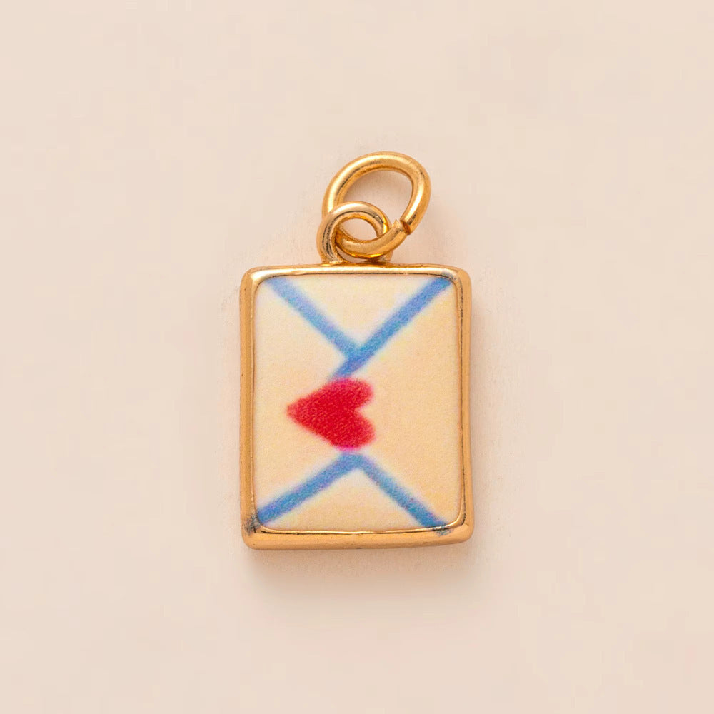 Sweet Stainless Steel Plated Heart Geometric Pendant Necklace