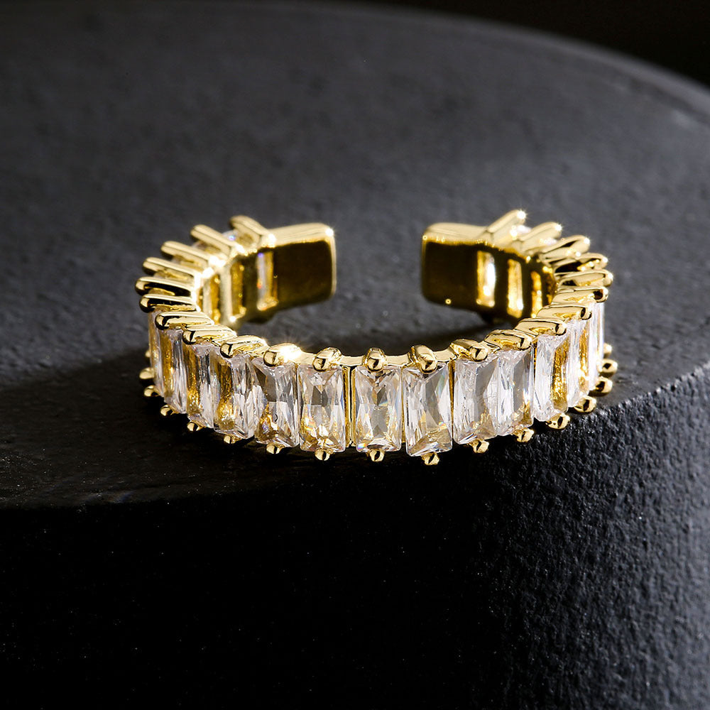 Anello Aperto da Donna di Lusso Minimalista in Rame Placcato Oro 18K con Zirconi Micro-Incastonati a Forma Geometrica Irregolare
