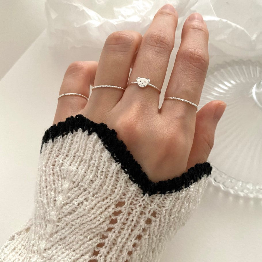 Anello da donna minimalista a forma di orso in argento sterling 925, design geometrico, stile fresco e dolce
