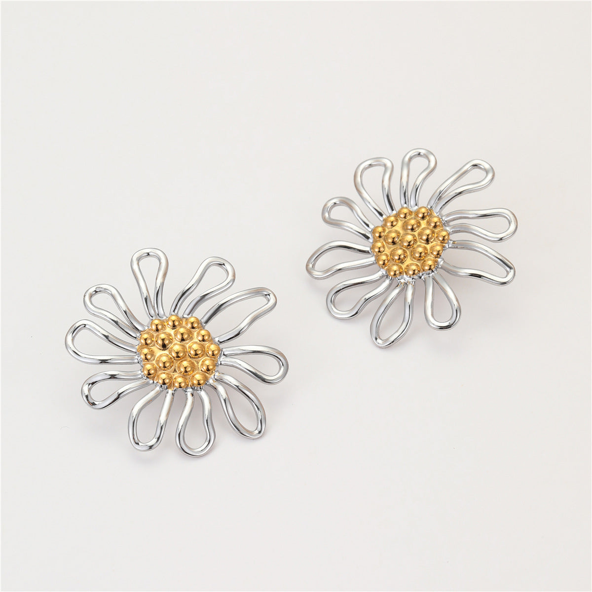 Fashionable Floral Stainless Steel Hammered Texture Hollow Sunflower Earrings for Women with Plated Finish