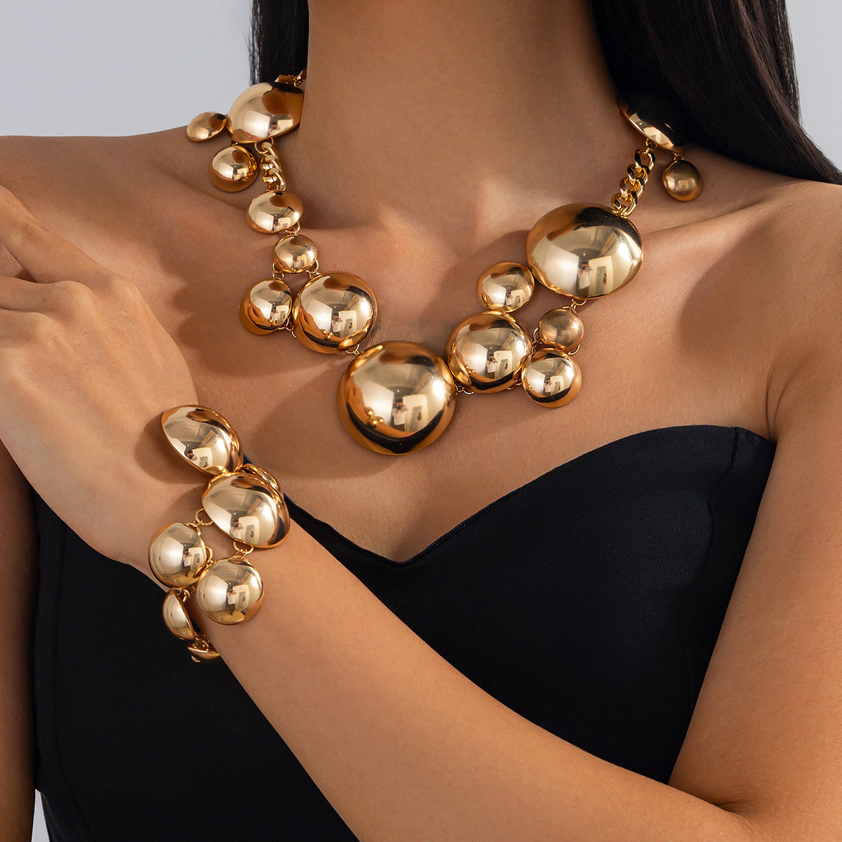 Punk Exaggerated Geometric Round Alloy Plated Pendant Necklace Set for Women