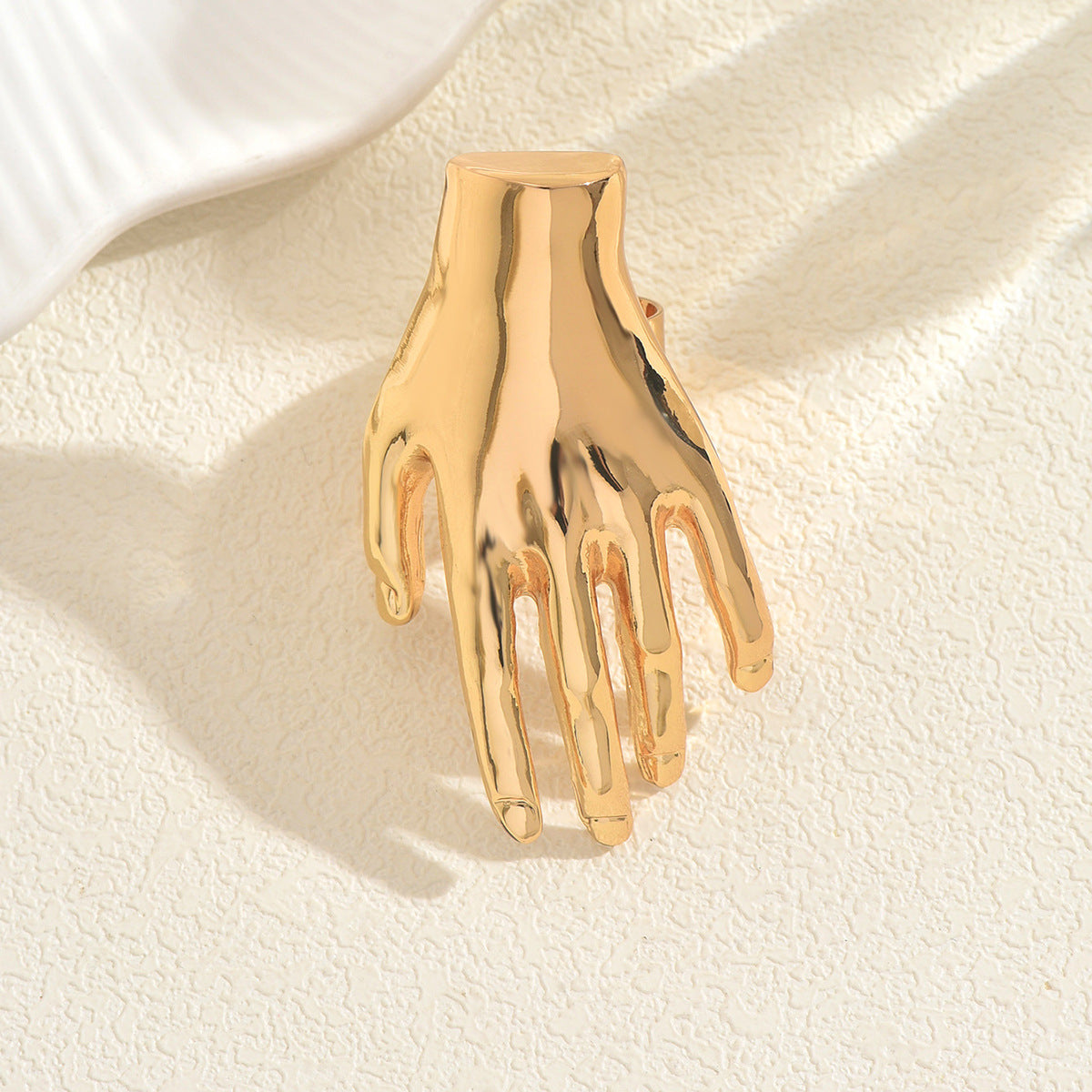 Anillo Abierto Minimalista con Forma de Mano para Mujer, de Aleación de Zinc con Acabado Chapado, Accesorio de Moda Lujoso y Ligero