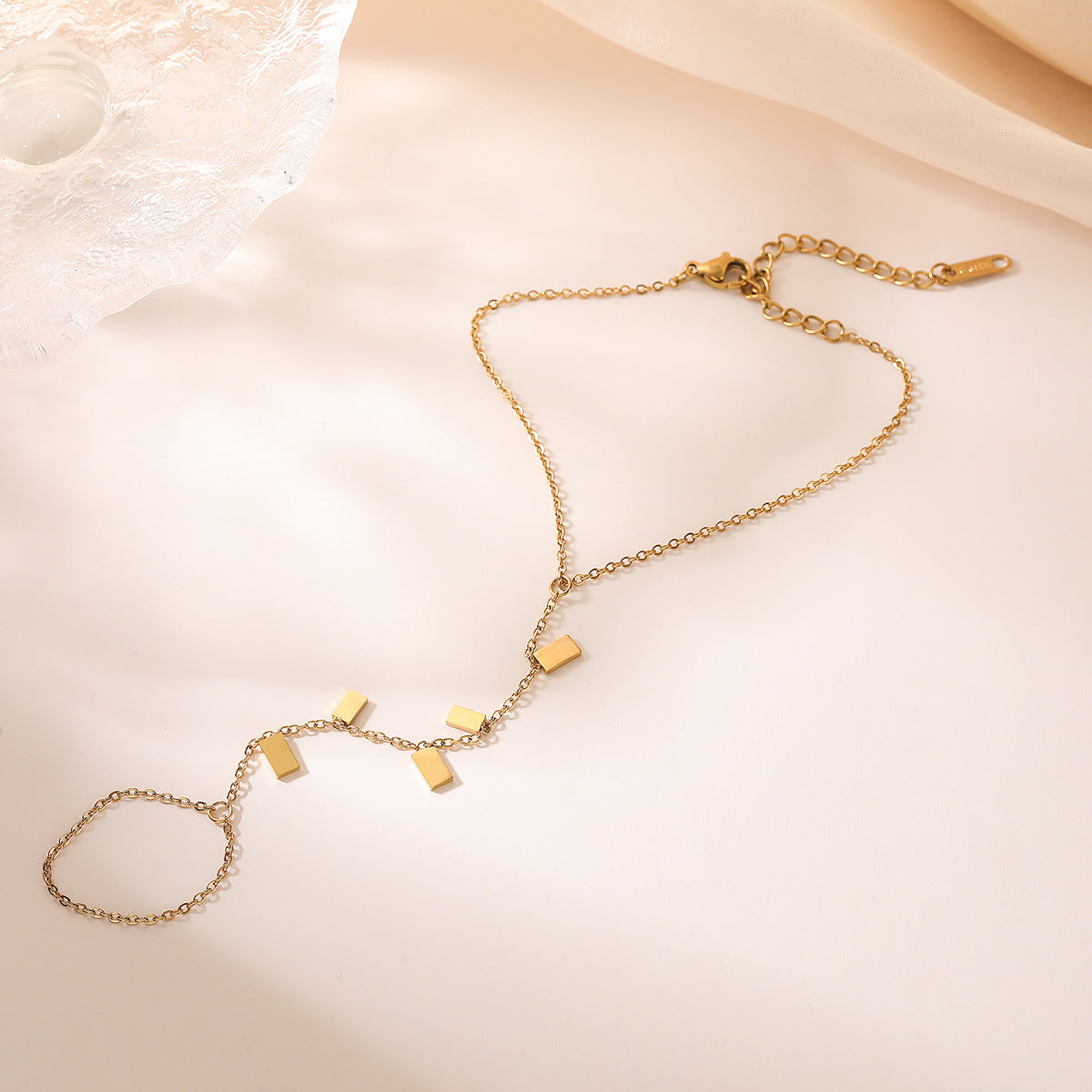 Minimalist Geometric Stainless Steel Hand Chain for Women with 18K Gold Plating and Irregular Design
