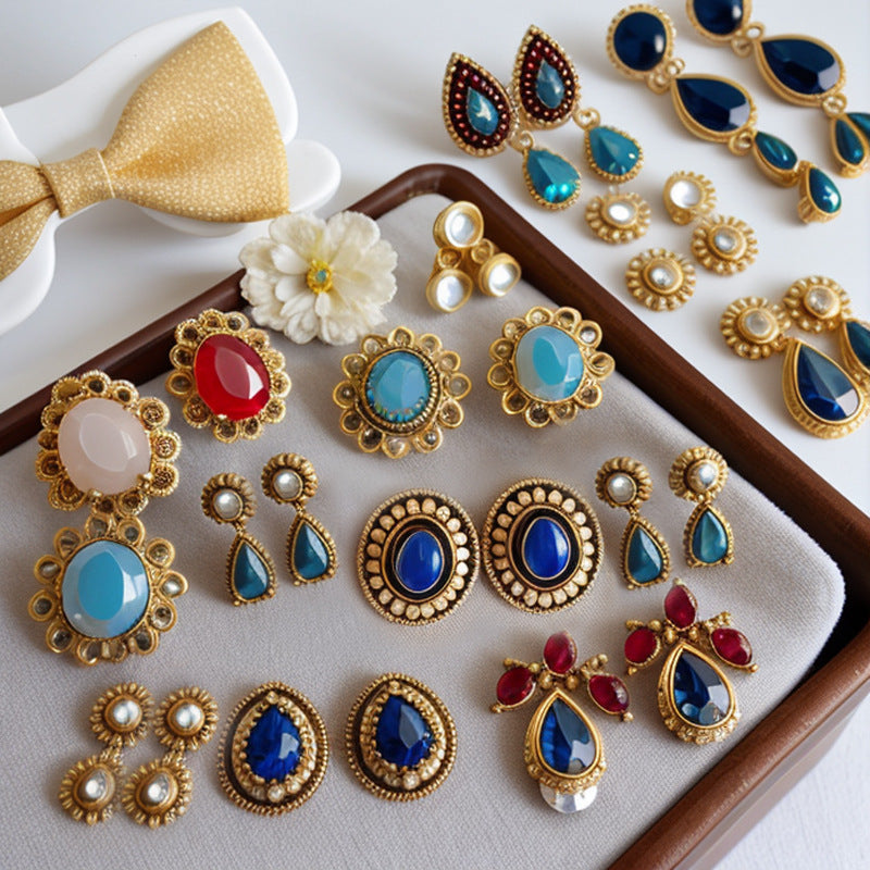 Pendientes de perlas florales vintage con incrustaciones de diamantes de imitación en acero de titanio y postes de plata 925, diseño de esmalte goteado en forma de lágrima para mujer