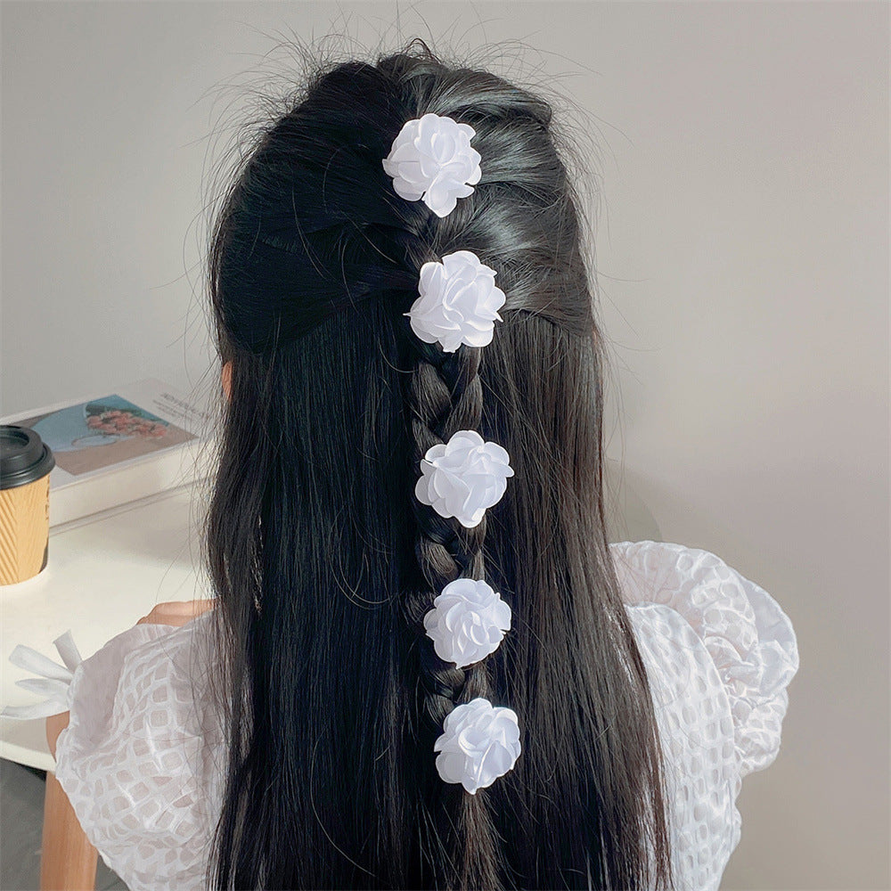 Set di Fermagli per Capelli Floreali Carini per Bambini, Mollette Artigianali in Tessuto con Rose dai Bordi Bruciati in Rosso, Nero e Bianco