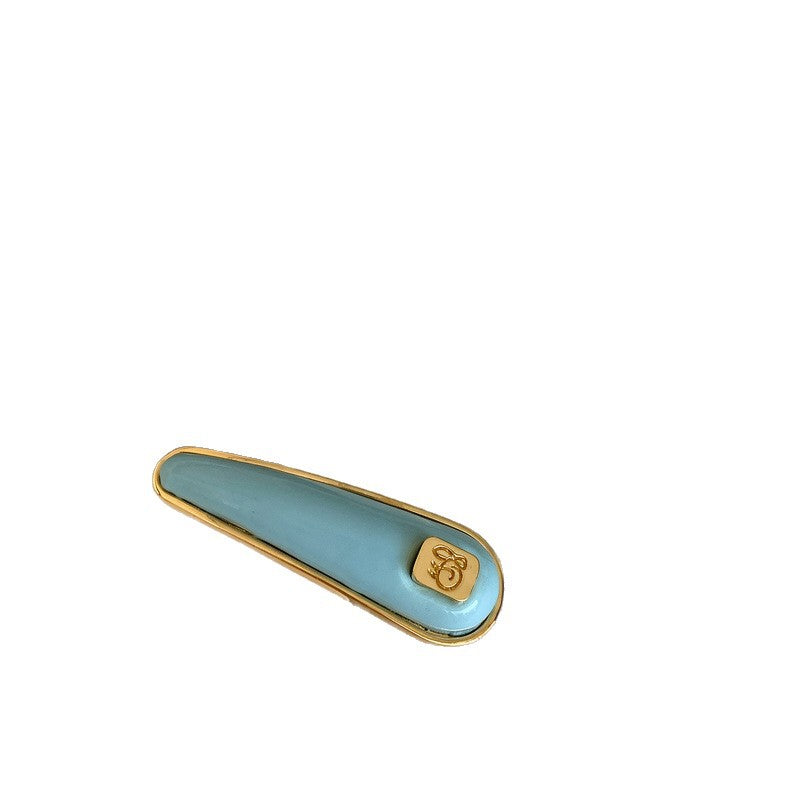 Elegant Minimalist Metal Duckbill Hair Clip with Teardrop Shape for Women, Plated Finish, Versatile Everyday Hair Accessory