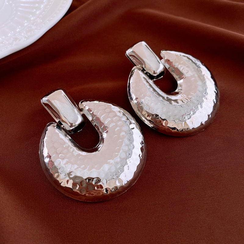 Orecchini da donna vintage floreali geometrici con perle, finitura smaltata, in rame placcato e perni in acciaio inossidabile