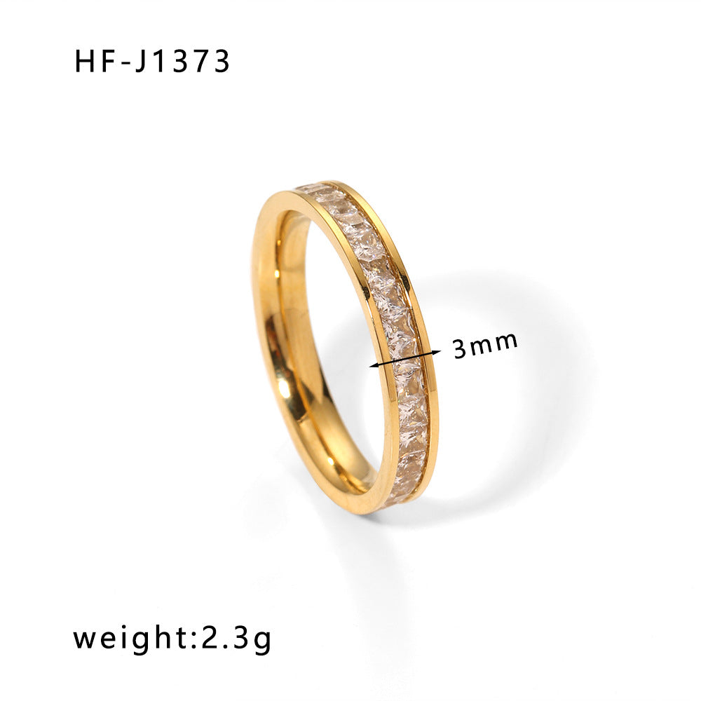 Minimalist Round Titanium Steel Ring with Rhinestone Inlay for Women, Vacuum Plated in 18K Gold, Geometric Style Fashion Finger Ring
