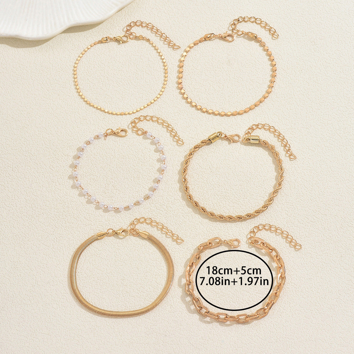 Set di bracciali geometrici intrecciati in lega da donna con finitura placcata, alla moda per l'uso quotidiano