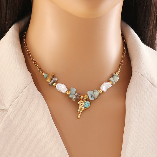 Collar de acero inoxidable con colgante de corazón hecho a mano para mujer con cuentas de piedra natural