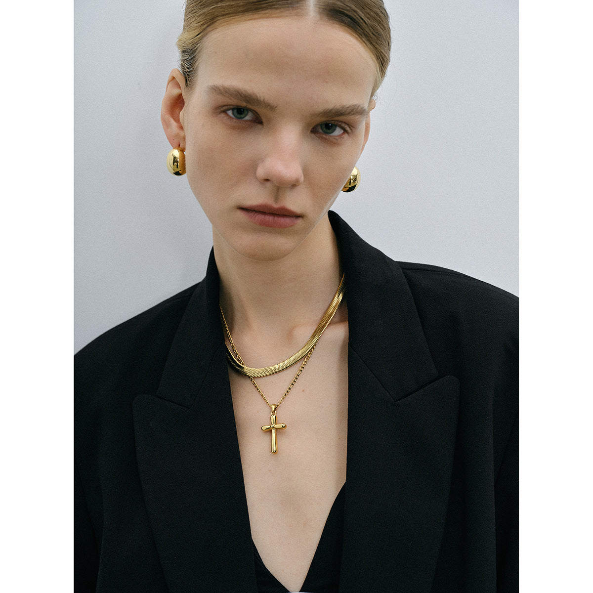 Minimalist 18K Gold Plated Cross Stainless Steel Titanium Steel Necklace